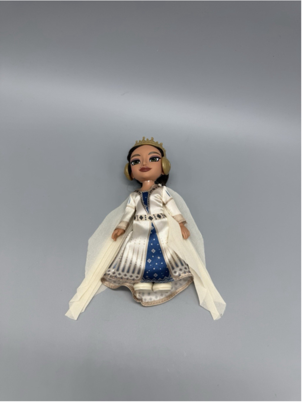 Disney Wish Movie Queen Amaya Petite Doll 6" Jakks Pacific Mini Figure Crown